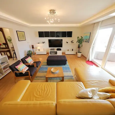 アパート Apartman Gin